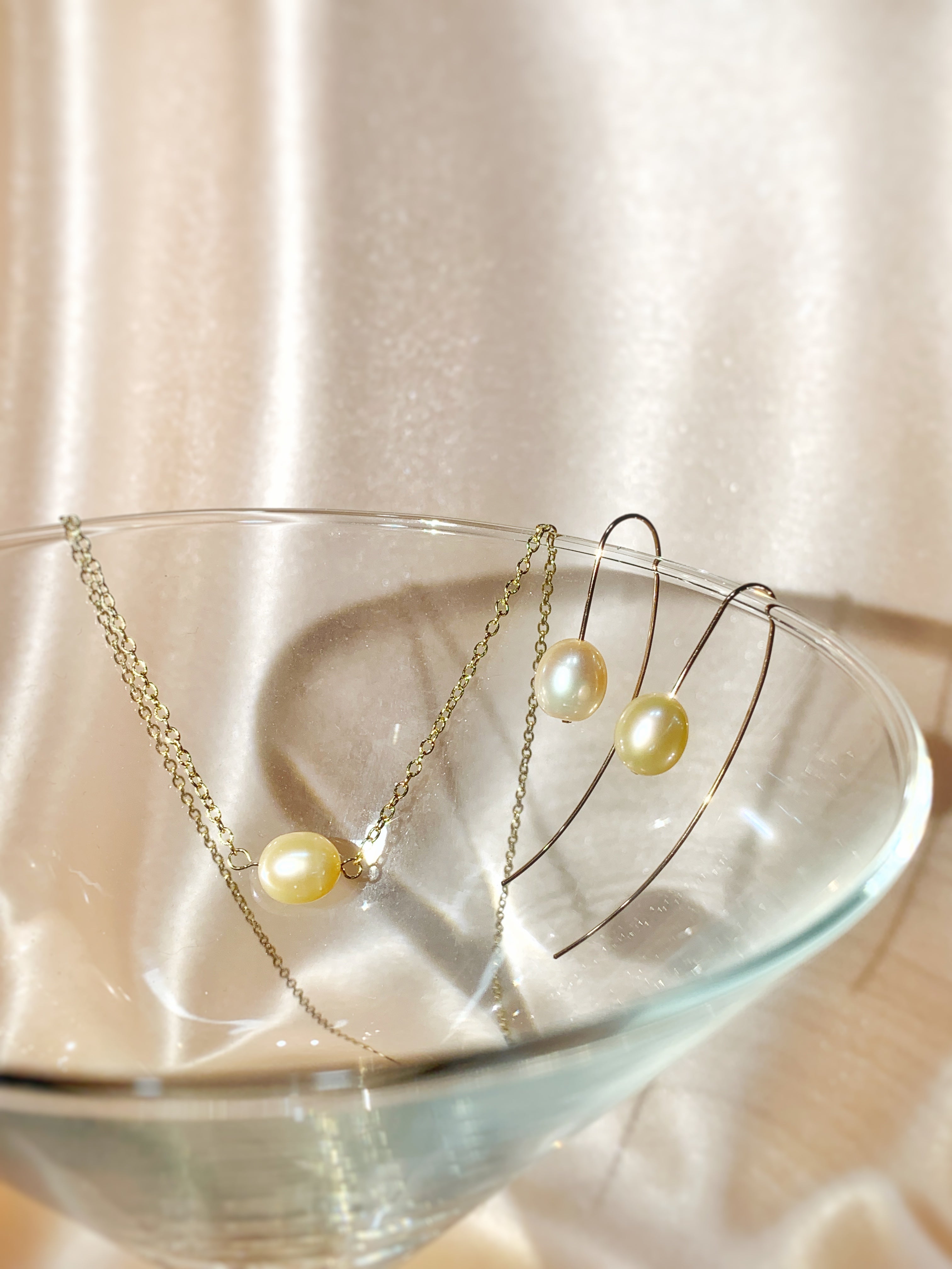 Ariel Pearl Necklace & Earring Set - 14KGF-Jewelry-QuazarJewelry